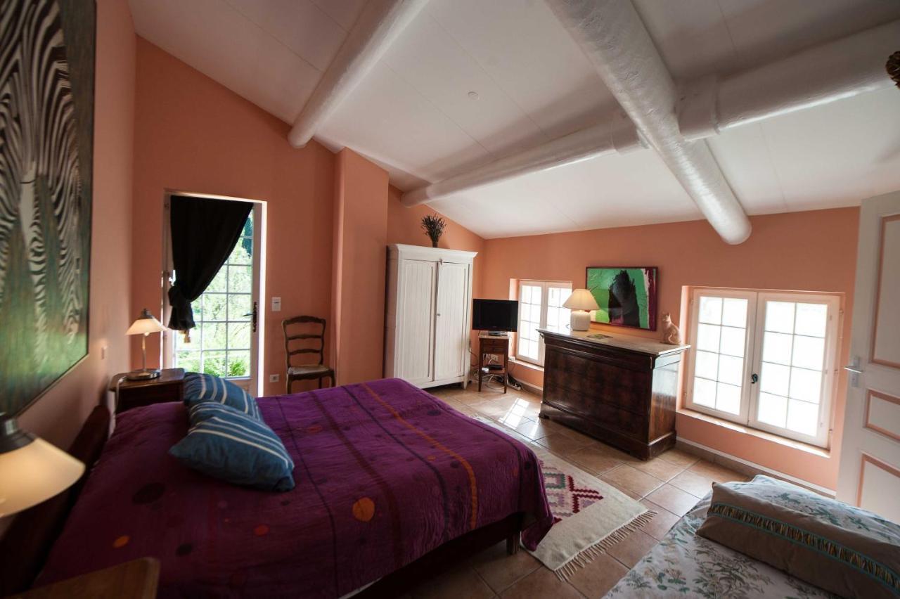 Gites De La Croix Du Gres (Adults Only) Valaurie Екстериор снимка