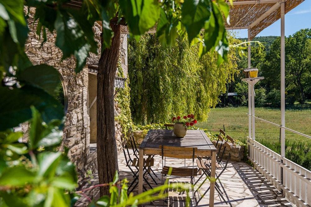 Gites De La Croix Du Gres (Adults Only) Valaurie Екстериор снимка