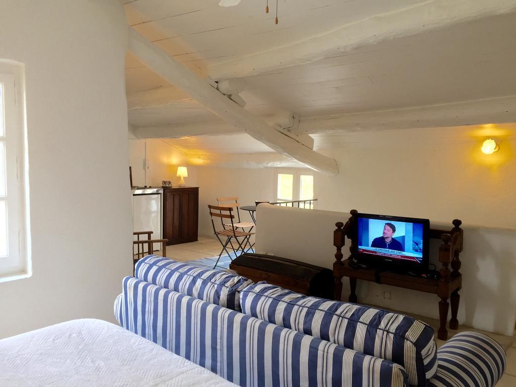 Gites De La Croix Du Gres (Adults Only) Valaurie Екстериор снимка