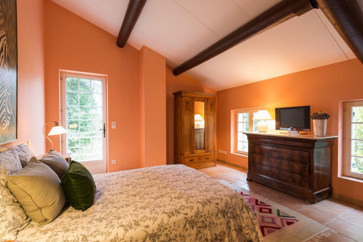 Gites De La Croix Du Gres (Adults Only) Valaurie Екстериор снимка